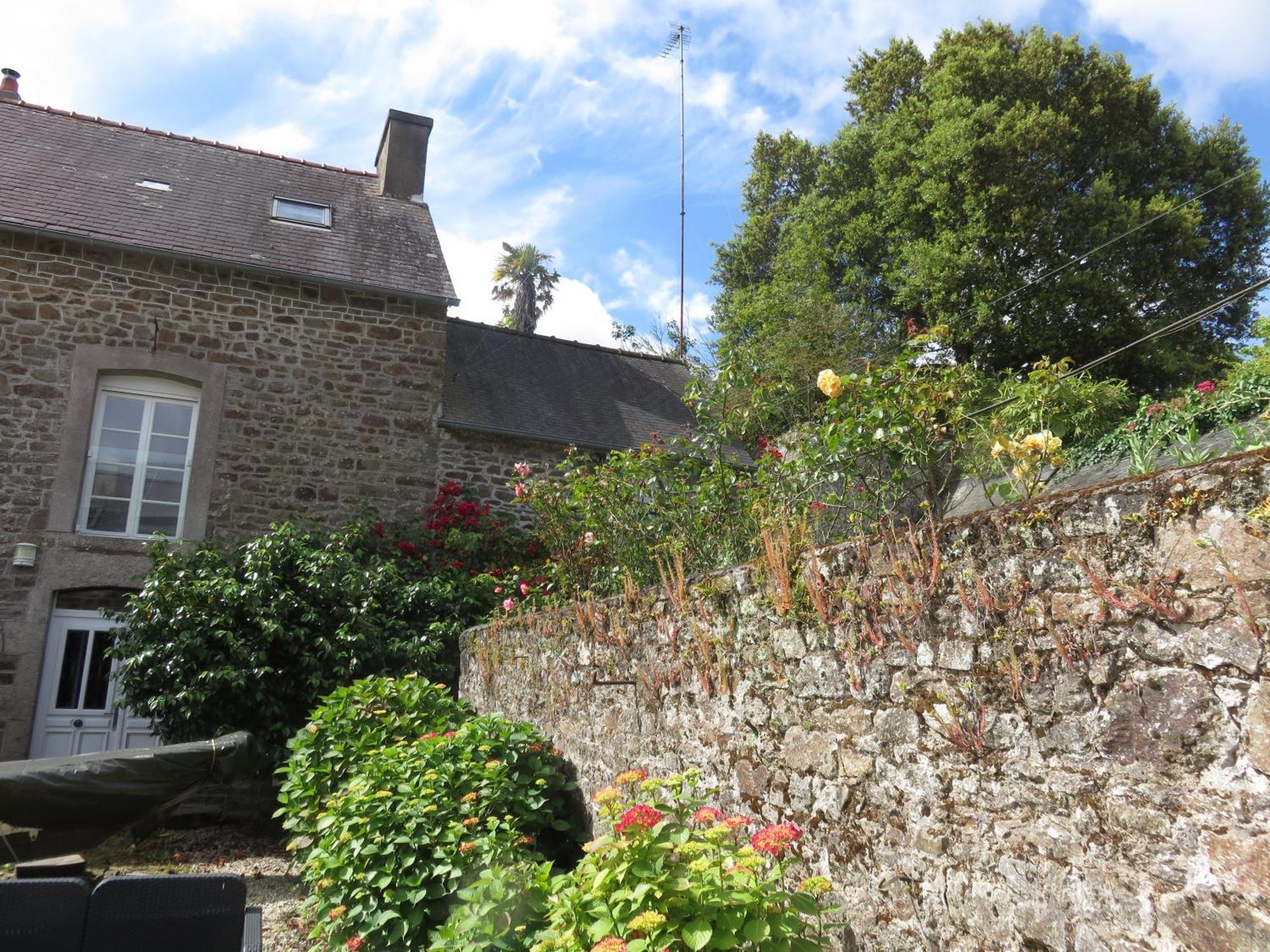 Le Jardin A Mordreuc Bed & Breakfast Pleudihen-sur-Rance Dış mekan fotoğraf