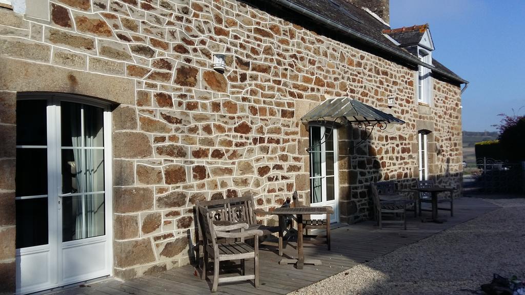 Le Jardin A Mordreuc Bed & Breakfast Pleudihen-sur-Rance Dış mekan fotoğraf