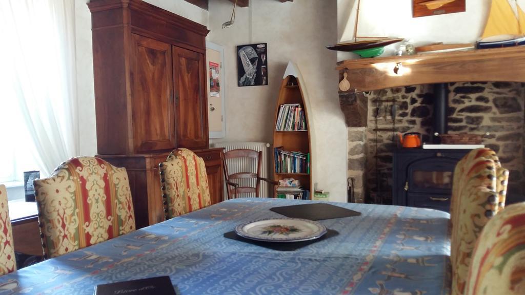 Le Jardin A Mordreuc Bed & Breakfast Pleudihen-sur-Rance Dış mekan fotoğraf